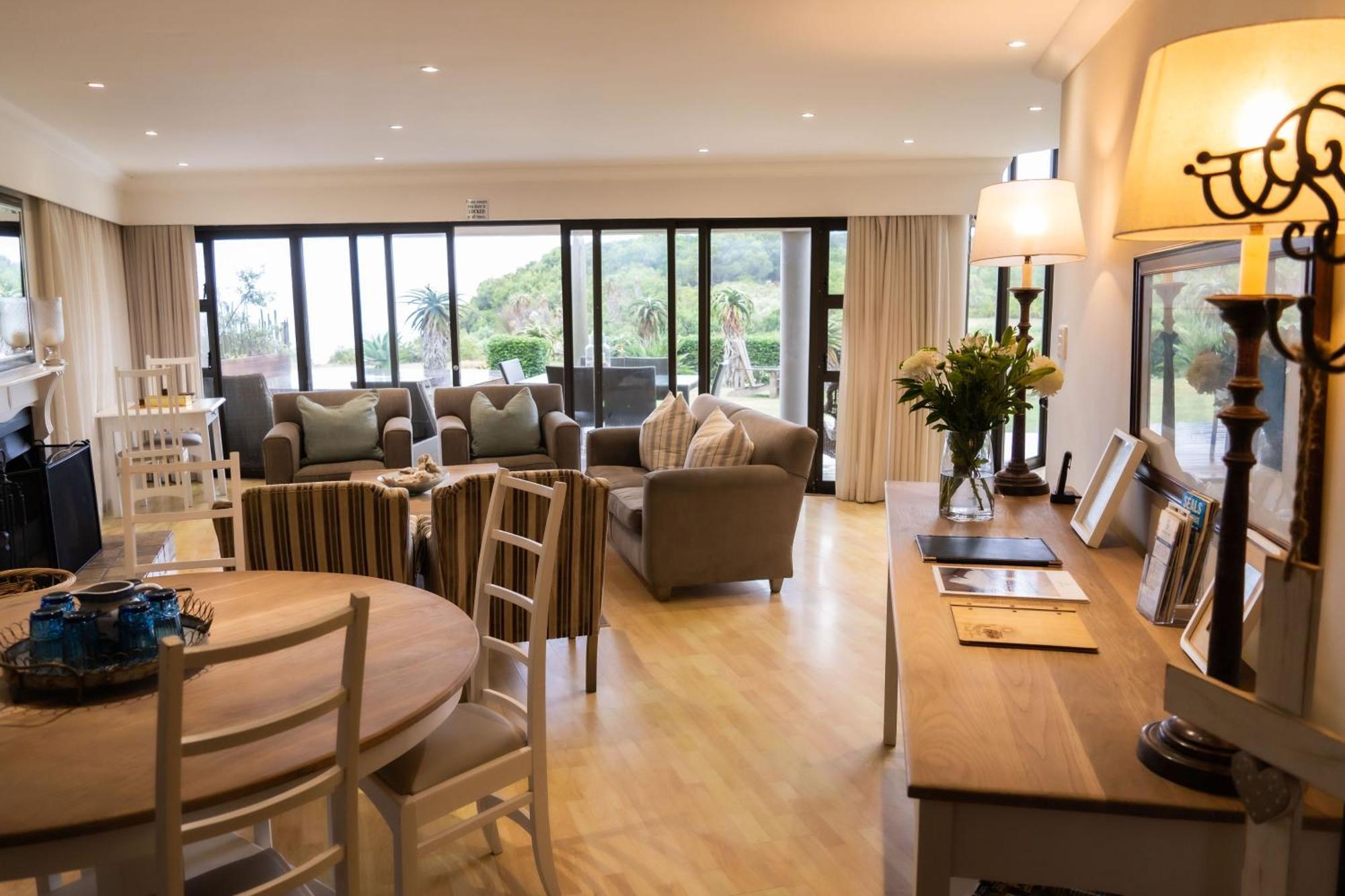 ג'פריס ביי Supertubes Guesthouse מראה חיצוני תמונה